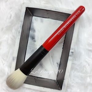 Hakuhodo x Sephora PRO Fan Cheek ougi Brush